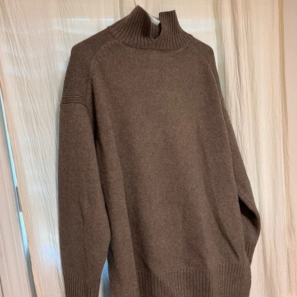 H&M Taupe Turtleneck Sweater - Picture 2 of 4